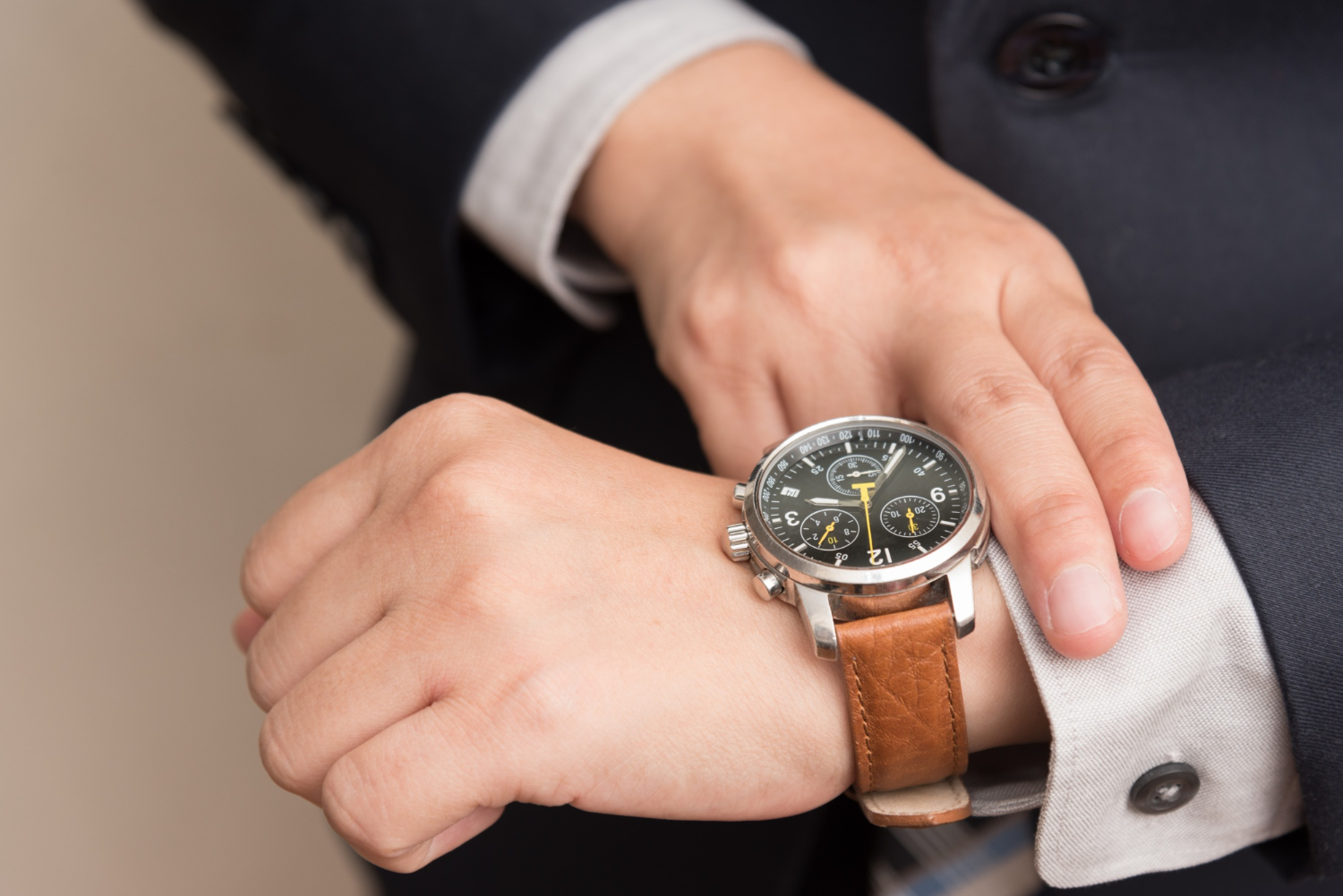man wearing a tachymeter scale to measure speed